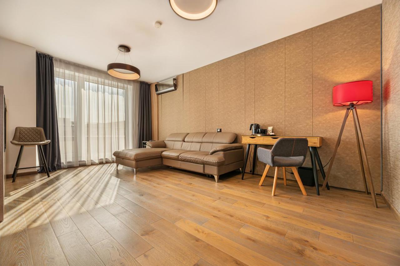 Promenada Studios Braşov Dış mekan fotoğraf