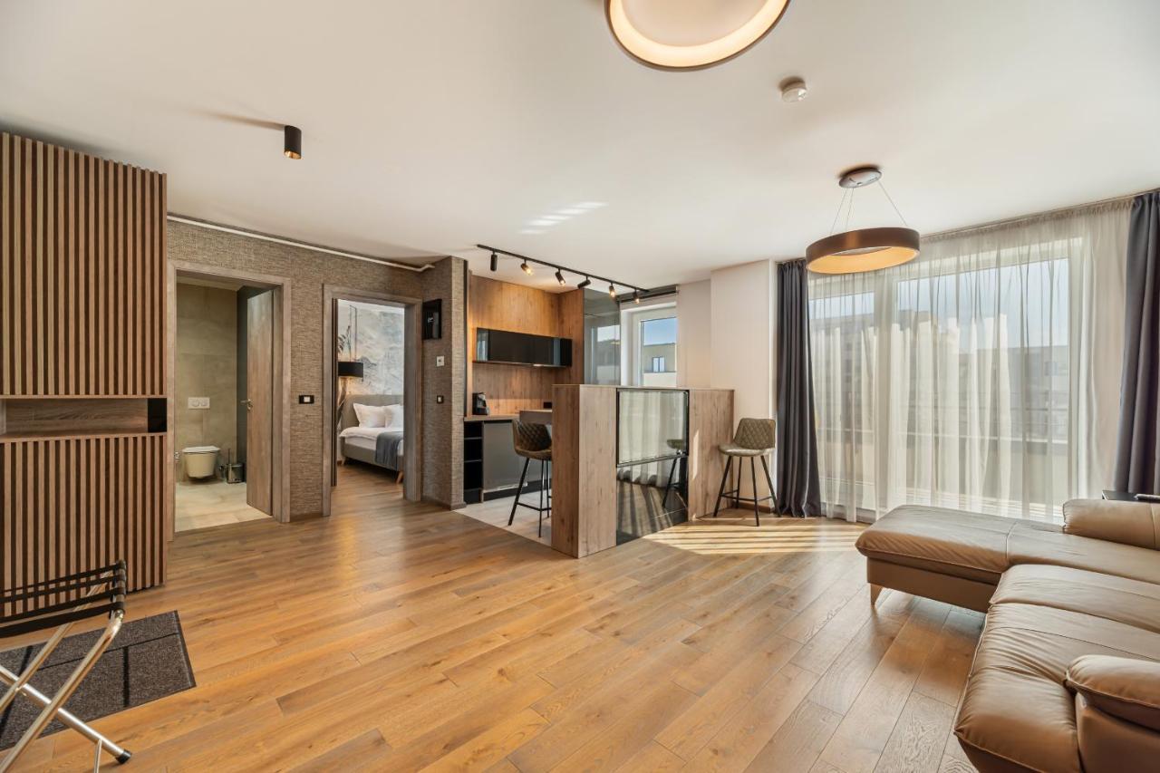 Promenada Studios Braşov Dış mekan fotoğraf