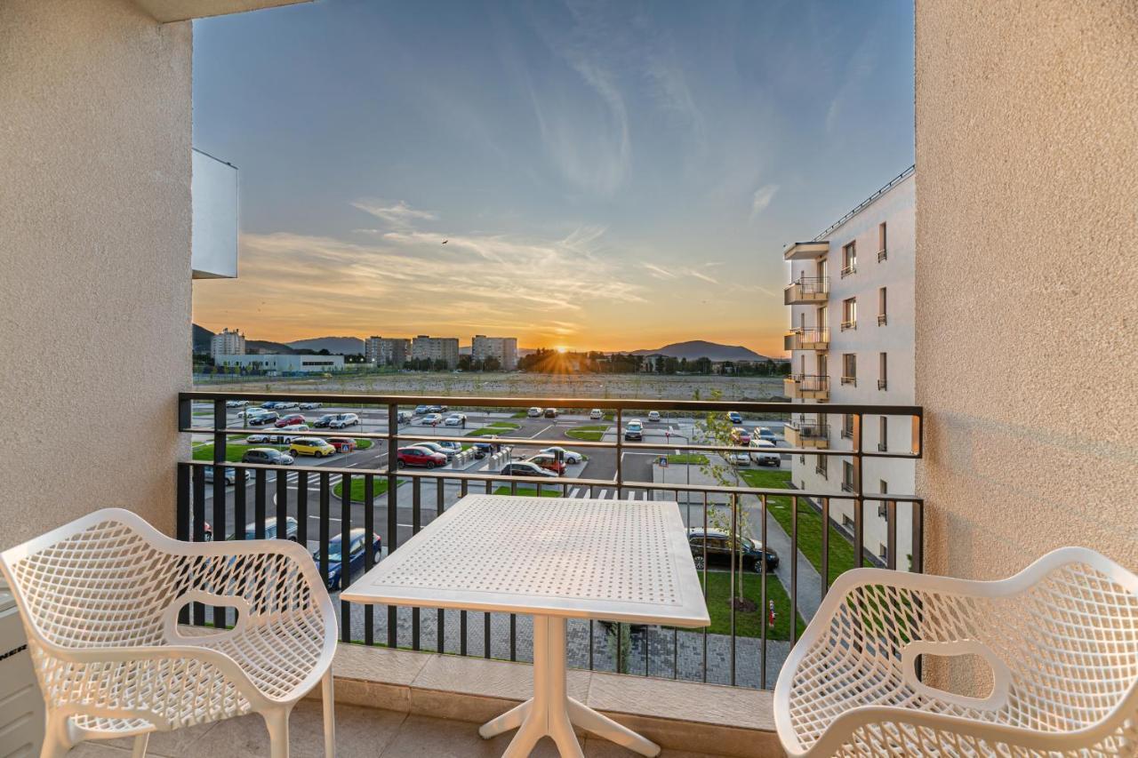 Promenada Studios Braşov Dış mekan fotoğraf