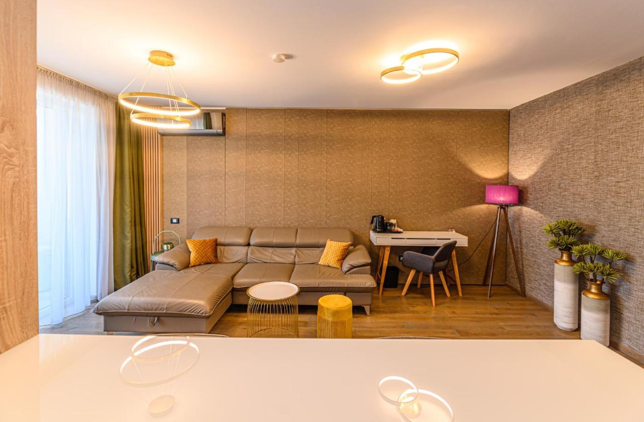 Promenada Studios Braşov Dış mekan fotoğraf