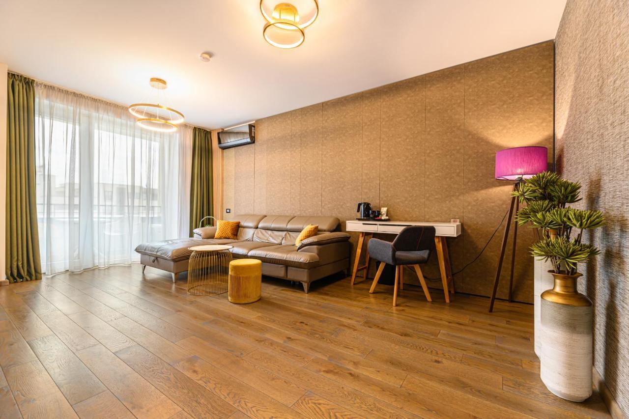Promenada Studios Braşov Dış mekan fotoğraf