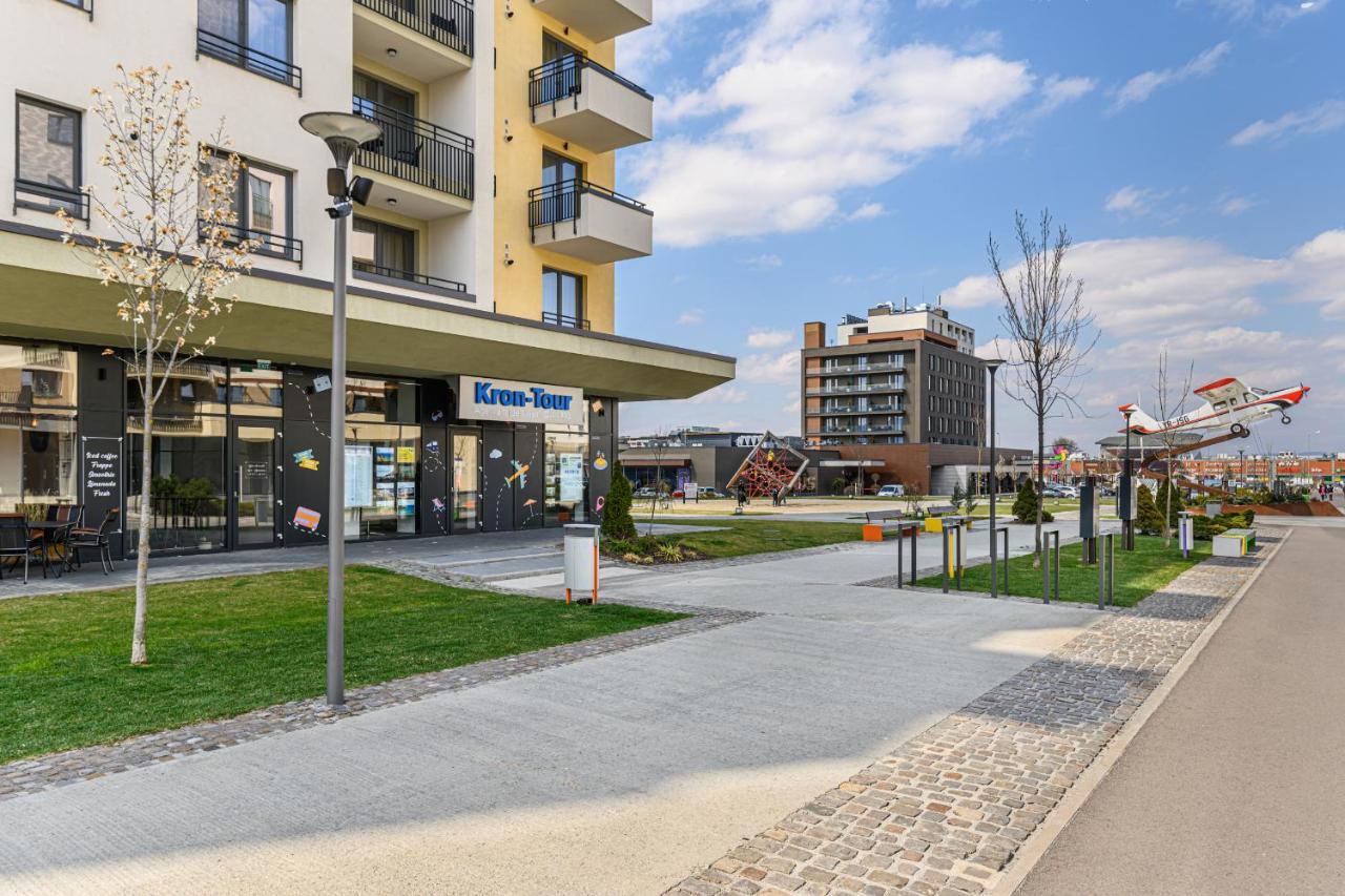 Promenada Studios Braşov Dış mekan fotoğraf